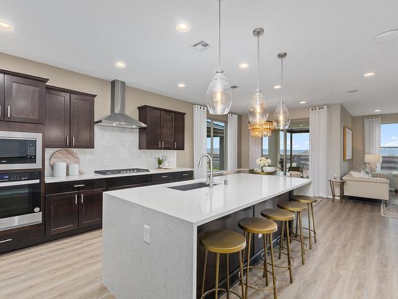 5th image of 6319 Angelou Ln NW