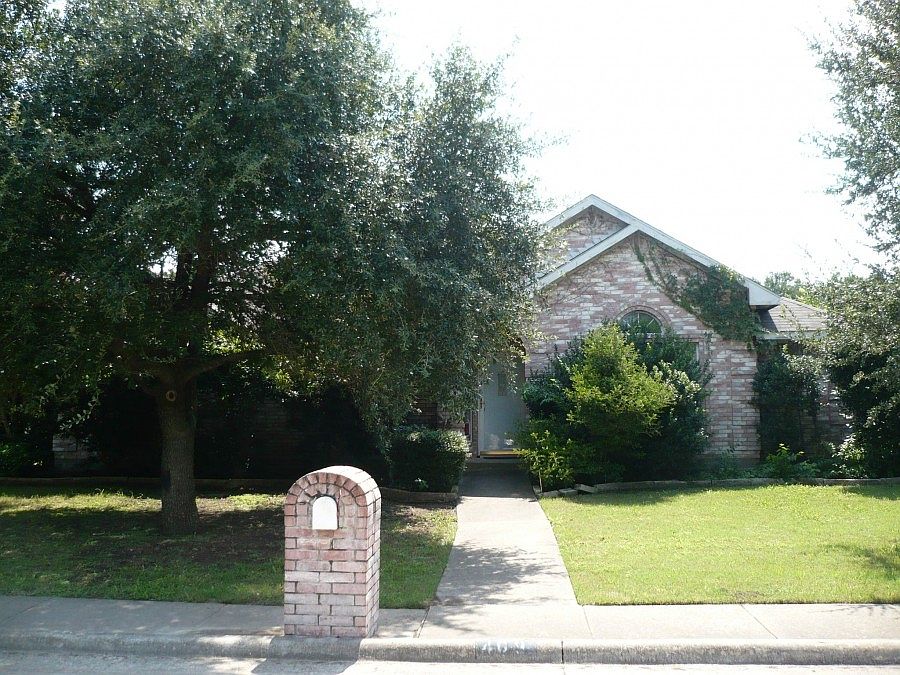 1st image of 409 Alpine Dr