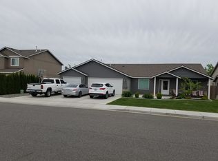 5221 Jackson Ln, Pasco, WA