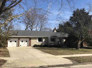 711 S Harvey Ave, Freeport, IL 61032