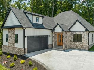 200 Nuhya Trce, Loudon, TN 37774