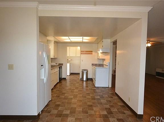 4th image of 3232 Keeling Ave