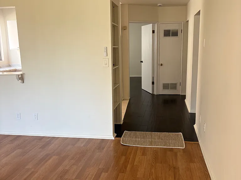 434 N Lake St #2 — Photo 2
