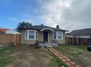 1421 Ojai Rd, Santa Paula, CA 93060