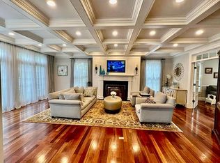 14 Gower Rd, New Canaan, CT 06840