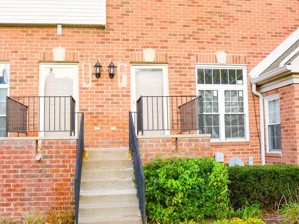1859 Campau Farms Cir, Detroit, MI 48207
