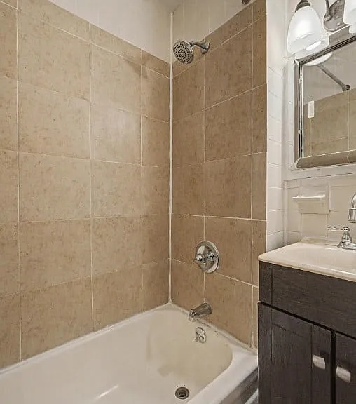 90 Stanton St #1D — Photo 7