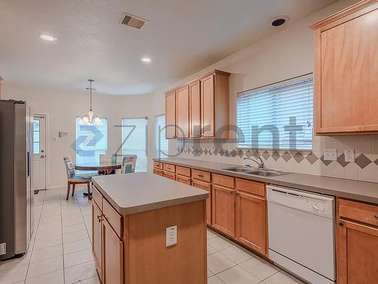 19927 Cypresswood Sq — Photo 12