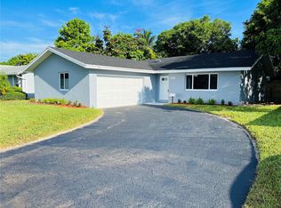 4711 NW 17th St, Fort Lauderdale, FL 33313