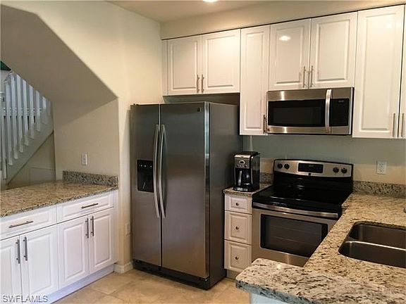 4th image of 13140 Bella Casa Cir APT 1143