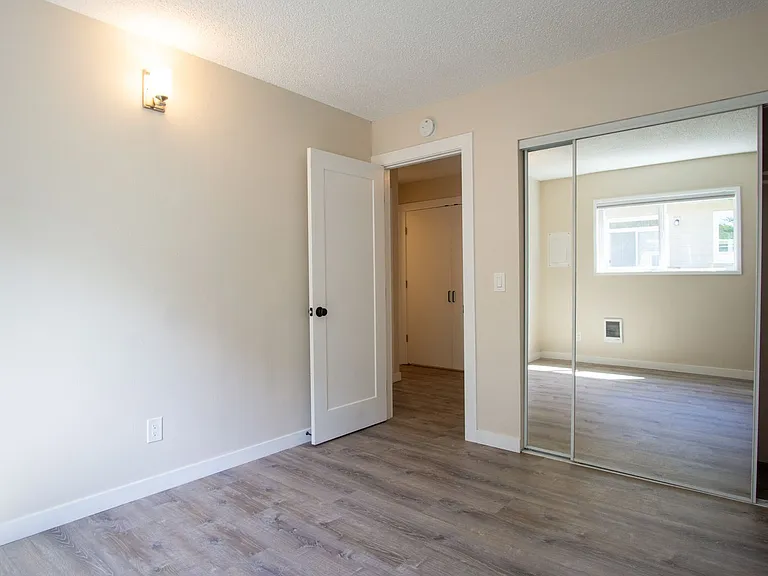 4149 SE 37th Ave #2 — Photo 10