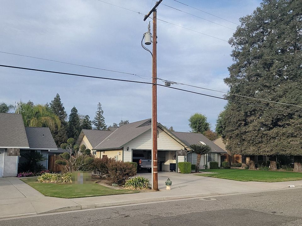 2nd image of 381 E South Ave