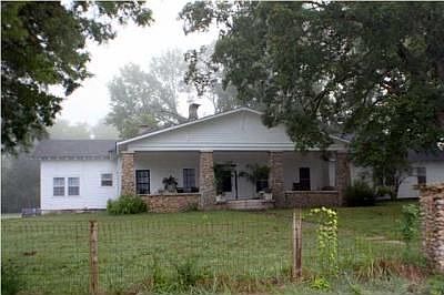 1st image of 1138 Old Dixie Hwy
