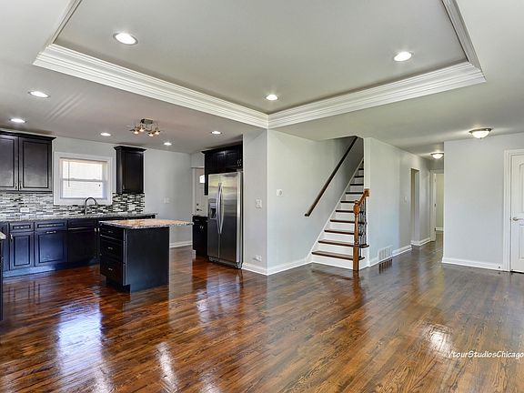 5th image of 2110 Fox Ln