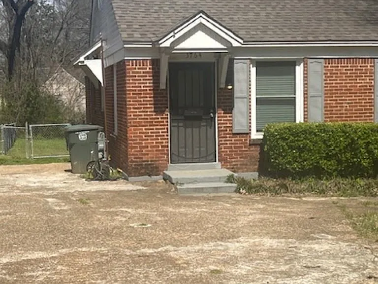 3764 Carnes Ave — Photo 1