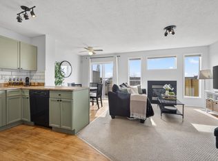 9051 Scott Cres NW, Edmonton, AB