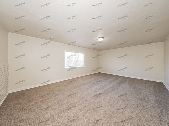 5th image of 333 W Michael Dr