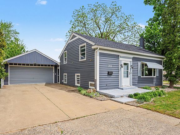 2nd image of 1203 N Boltwood St