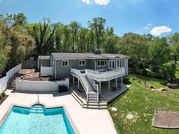 2nd image of 2728 Old Court Rd