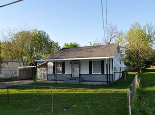 107 Fortner St, Baytown, TX 77520