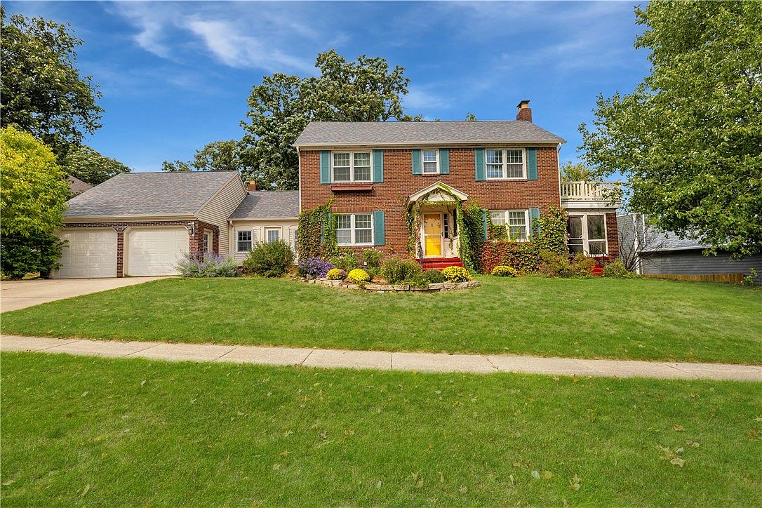 2405 Ridgewood Dr, West Des Moines, IA 50265 MLS 683113 Zillow