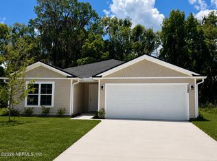 1165 Martin Luther King Jr Blvd, Green Cove Springs, FL 32043