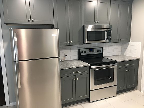 2nd image of 2921 Biltmore Ave