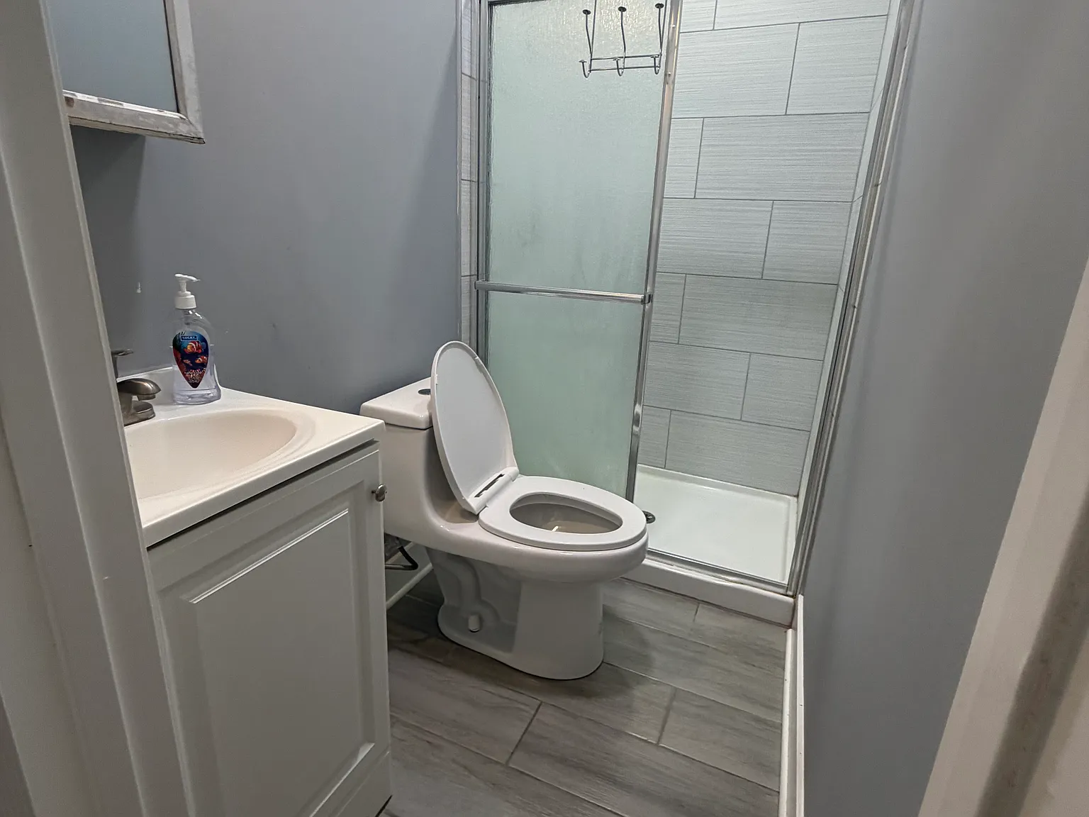 1 bed, 575 sqft, $1,275 — Photo 2