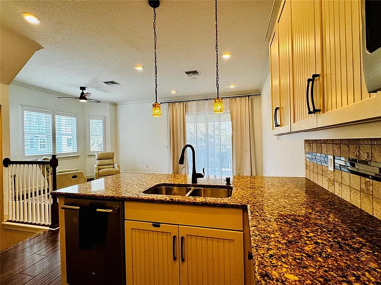 3231 Nautical Pl S — Photo 8