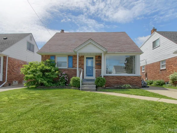 13109 Orange St, Southgate, MI 48195