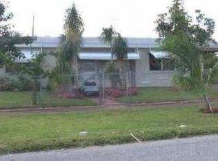 3932 Pensacola Dr, Lake Worth, FL 33462