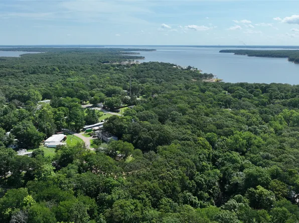 150 Applecross Ln, Pottsboro, TX 75076