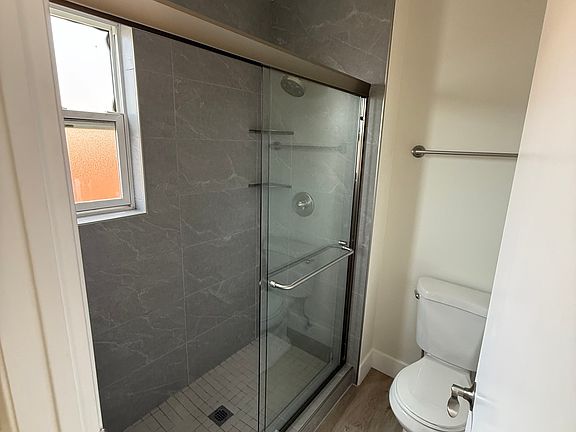 4th image of 6565 Crown Blvd #6565