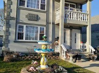 24107 147th Dr, Rosedale, NY 11422