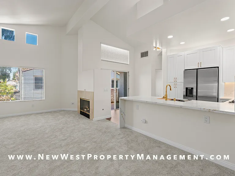 5522 Renaissance Ave #1 — Photo 11