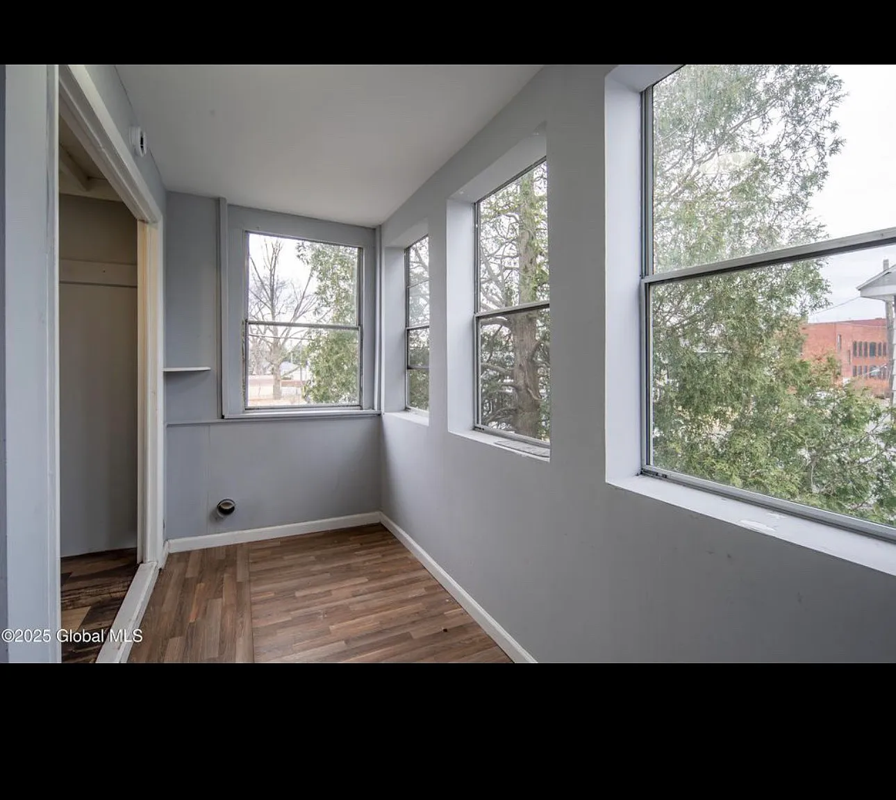2 bed, 1700 sqft, $1,550 — Photo 3