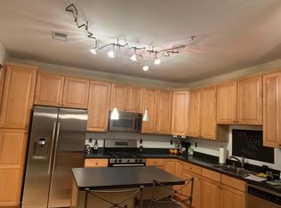637 Saint Andrews Pl, Englishtown, NJ 07726
