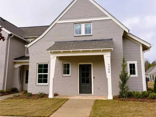 1758 Woodland Pines Ln #271, Auburn, AL 36830