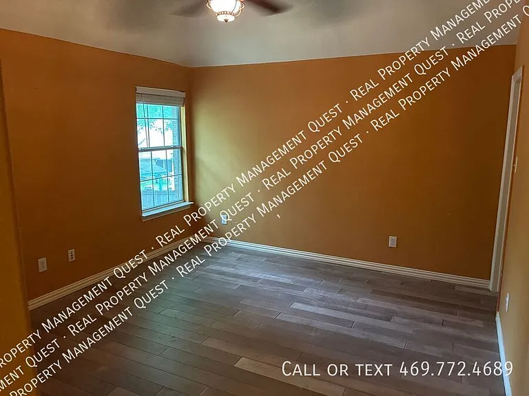 3731 Edgewood Ct — Photo 17