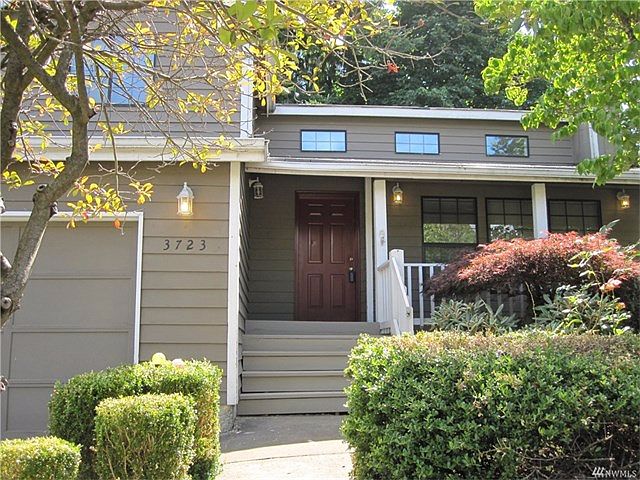 2nd image of 3723 Inverness Dr NE