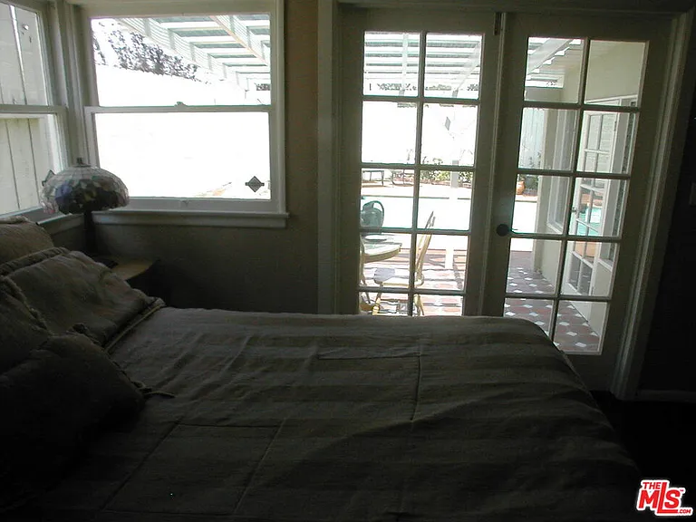 6040 Van Noord Ave — Photo 17