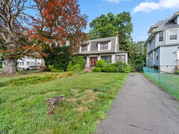 380 N Walnut St, East Orange City, NJ 07017