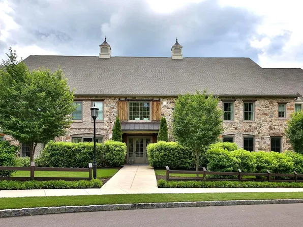 2401 Lower State Rd Unit 101, Doylestown, PA 18901