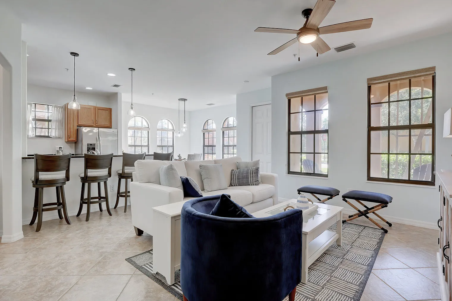 2 bed, 2.0 bath, $5,130 — Photo 1
