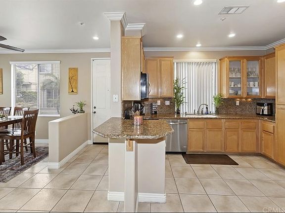 3rd image of 401 N Cotswolds Ln