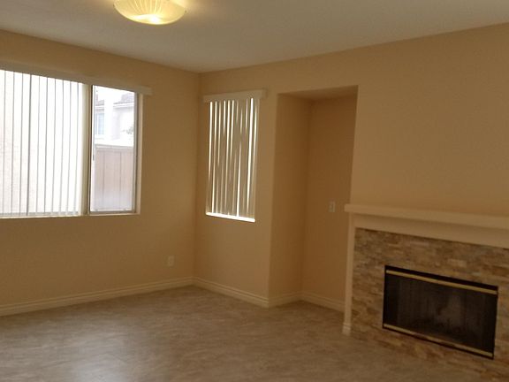 5th image of 9578 Capricorn Way