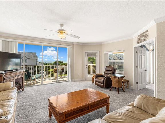 2nd image of 816 Mystic Dr APT 210