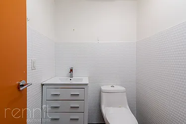 Rented by Rennit Inc.