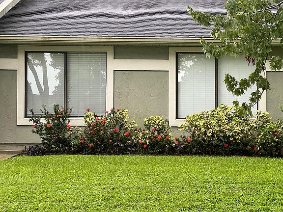 4th image of 5628 Garden Grove Cir