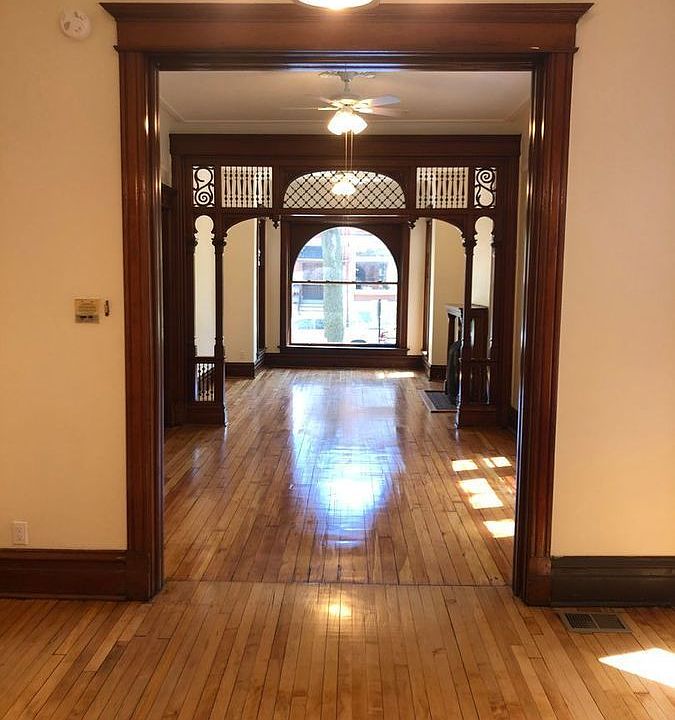 1st image of 1108 N Damen Ave #1